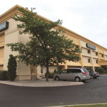 La Quinta Inn By Wyndham Detroit Саутгейт Экстерьер фото